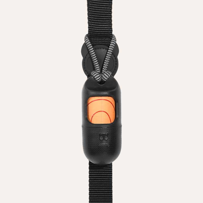 Диспенсер з рулоном пакетиків Zee.Dog - Poop Bag Dispenser Black 2.0